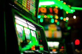 zoom18 live casino dengan dealer asli berkualitas tinggi